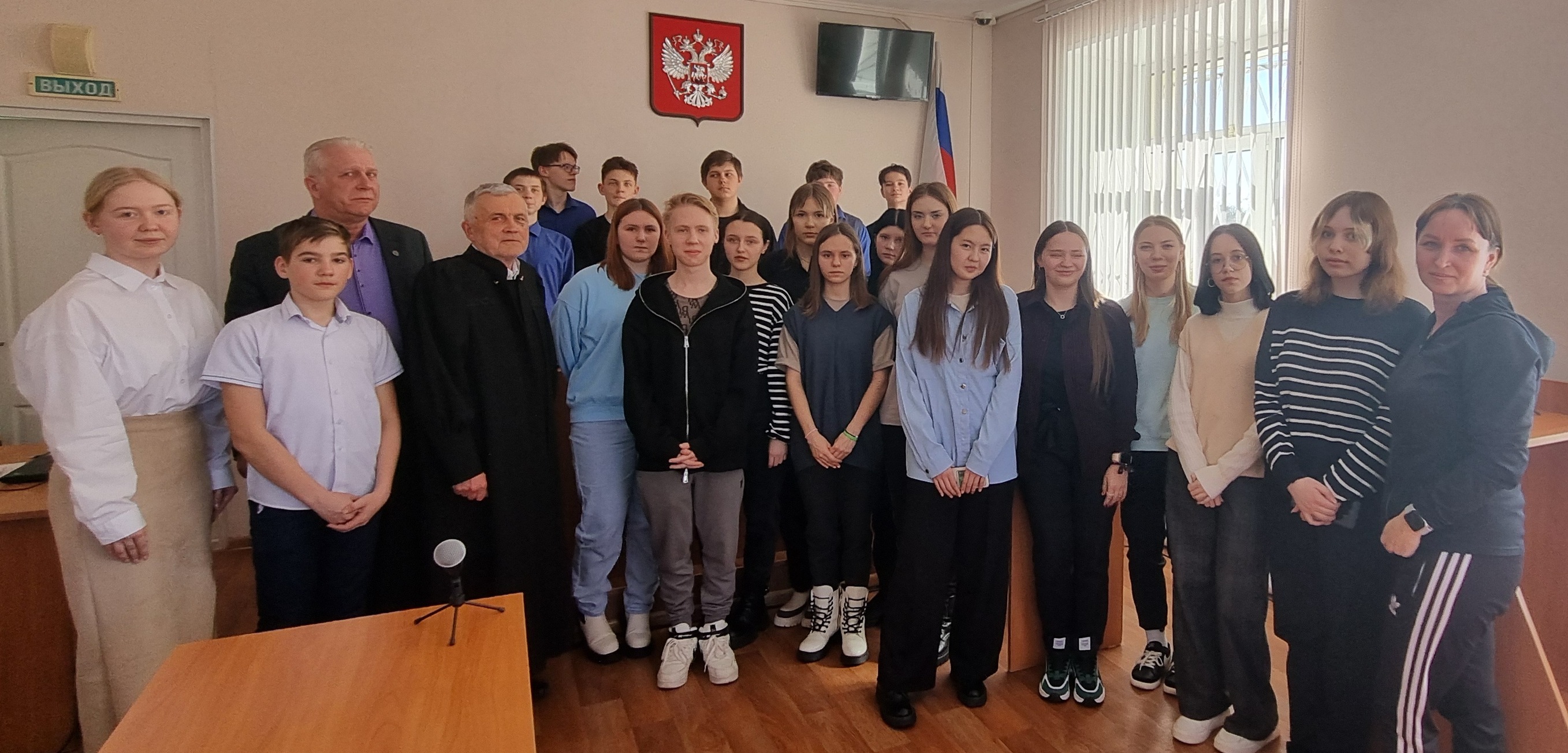 Экскурсия для школьников  в Сорокинском районном суде 